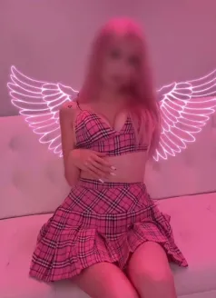  Зоя, 20, 